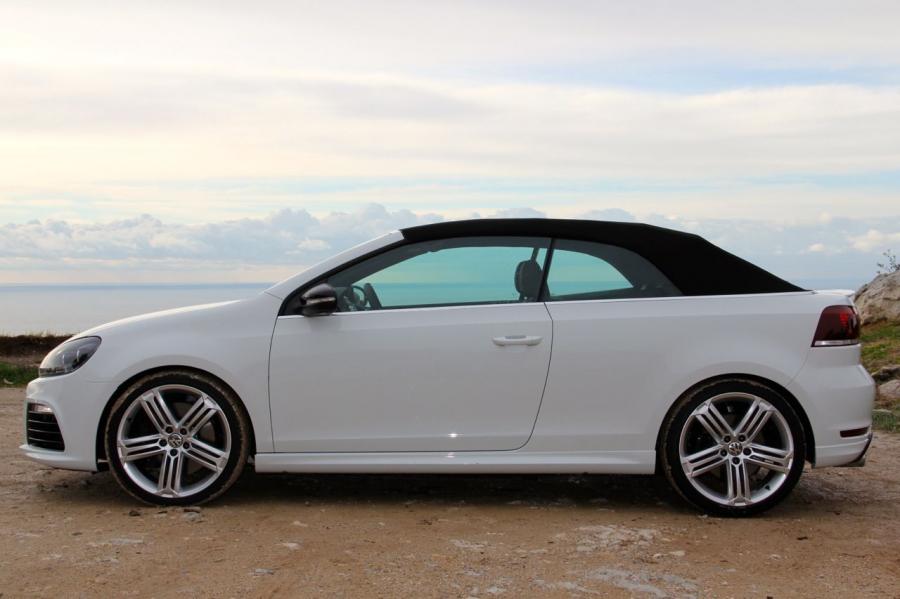  Volkswagen Golf R White Cabriolet 2013 года  (фото 42 из 45)
